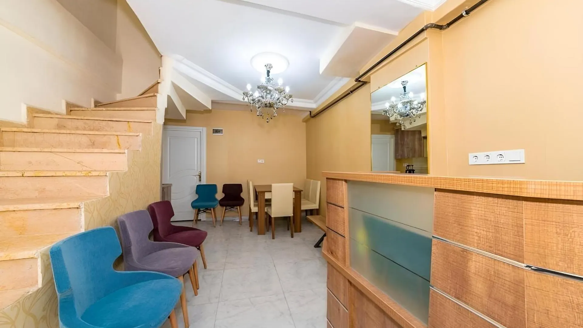 Grand Romanos Hotel Стамбул 0*,