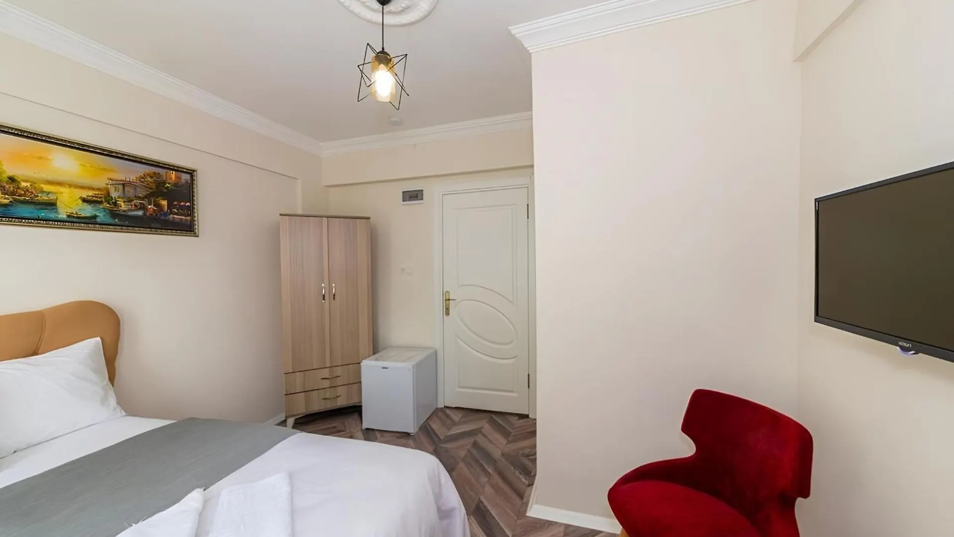 Grand Romanos Hotel Istanbul